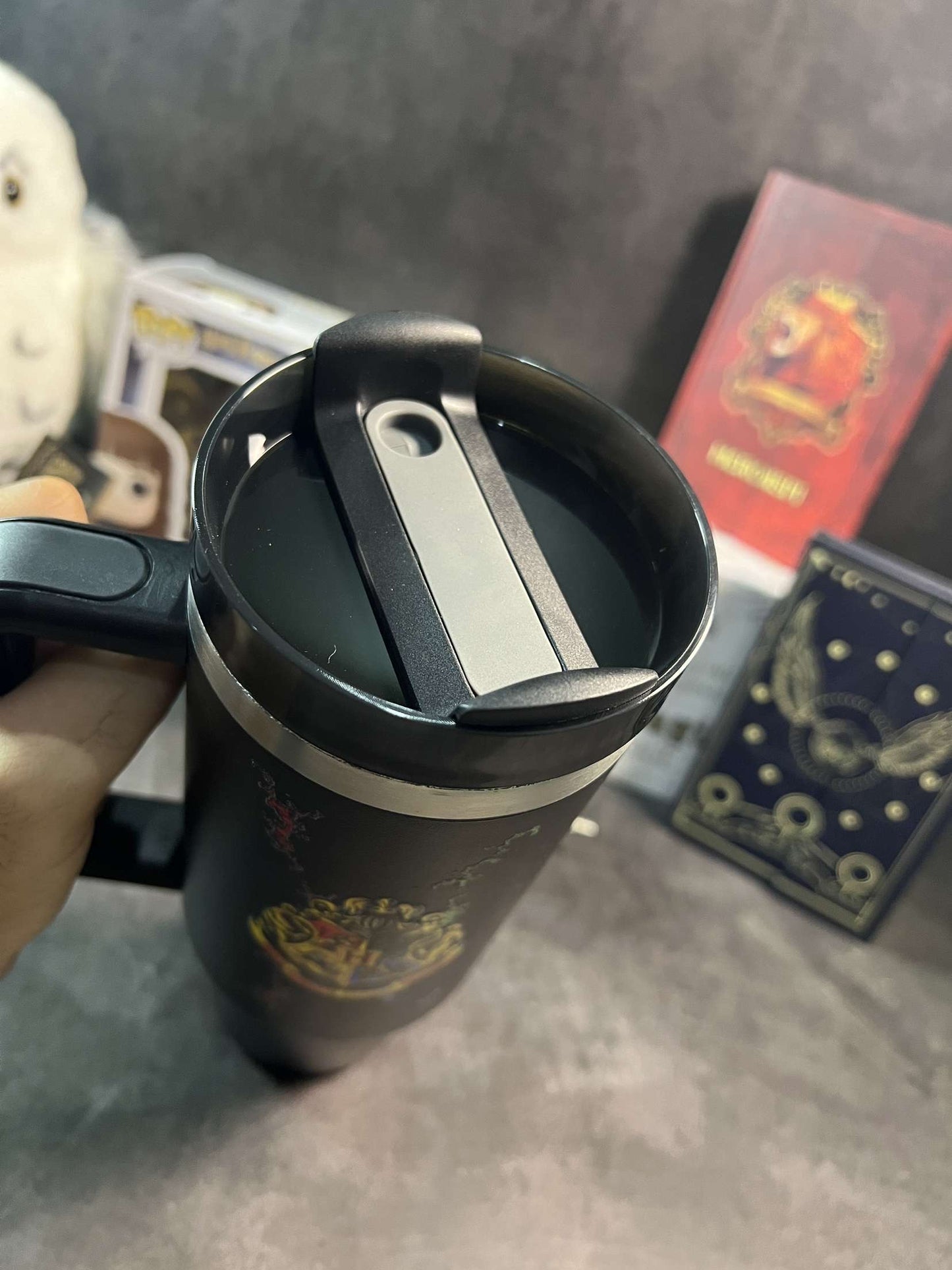 Hogwarts Crest Tumbler