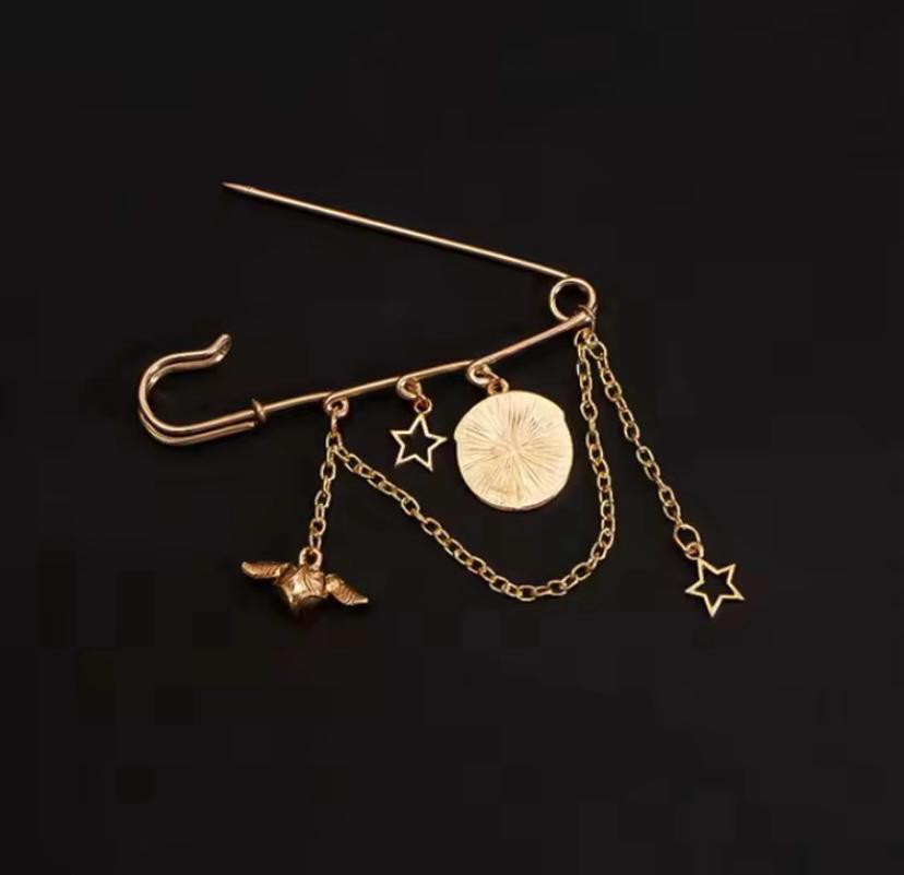 Golden Snitch Charms Brooch