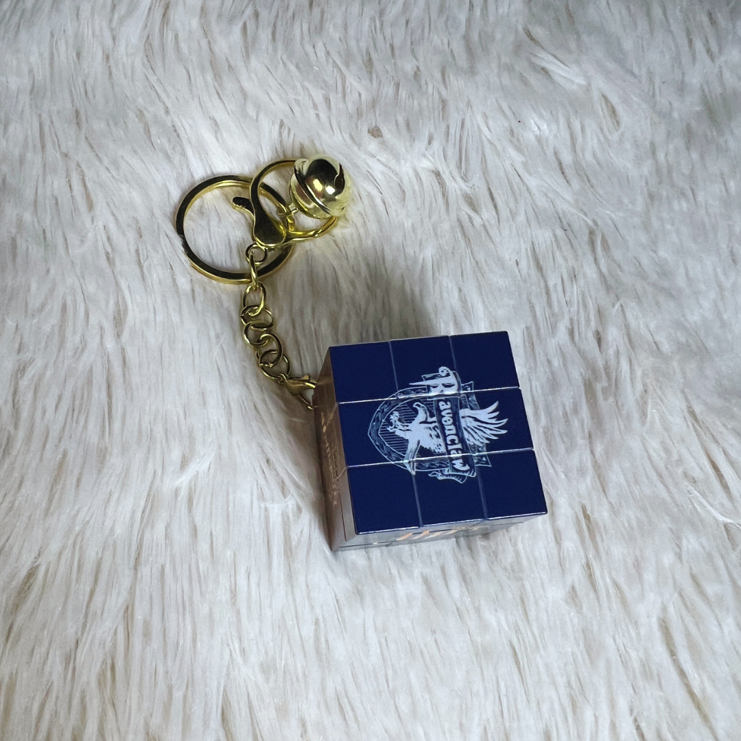 Harry Potter Magic Cube Keychain – Mini Rubix Cube with Golden Snitch Charm