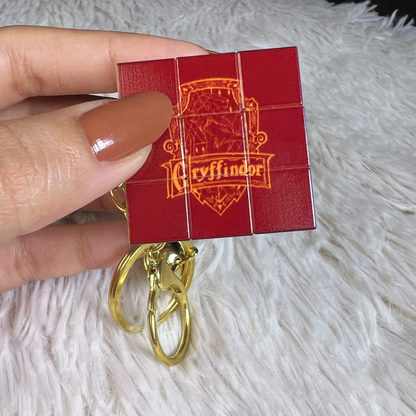 Harry Potter Magic Cube Keychain – Mini Rubix Cube with Golden Snitch Charm