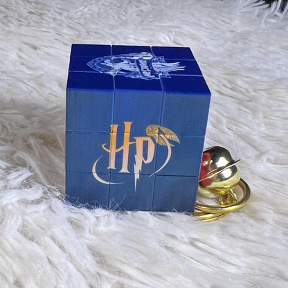 Harry Potter Magic Cube Keychain – Mini Rubix Cube with Golden Snitch Charm